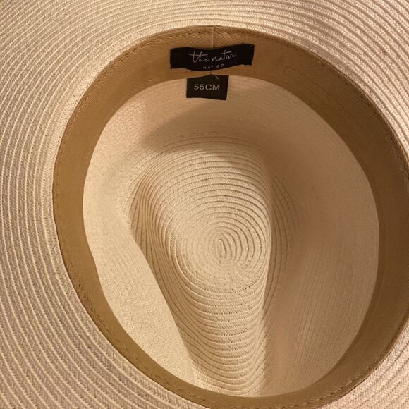 The Native Co White Cowboy Hat - 55 cm /XS white straw , NWOT , made iAr… main image 4